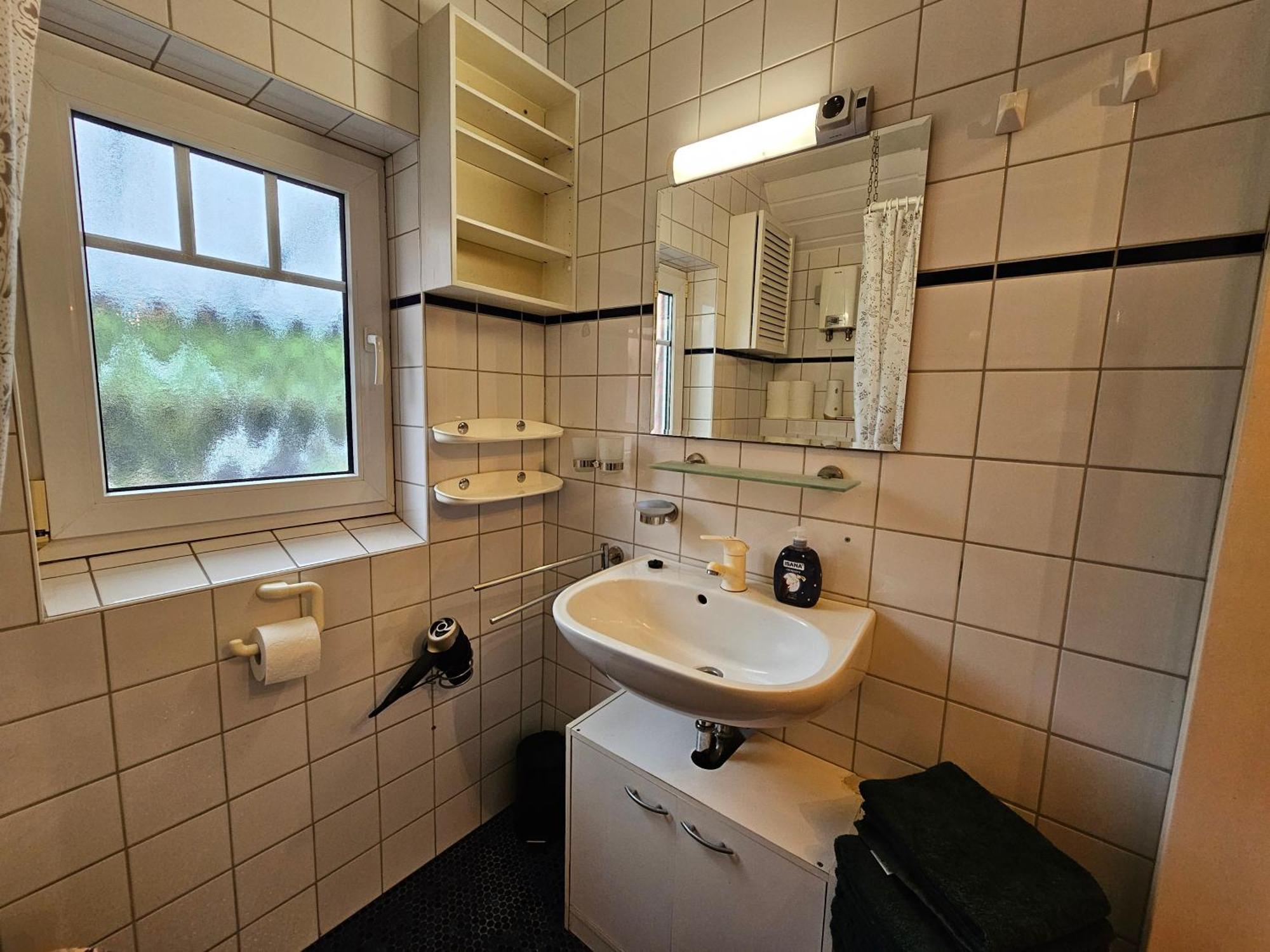 Kleines Ferienhaus Luettje Backhuus 35516 Uplengen Exteriör bild